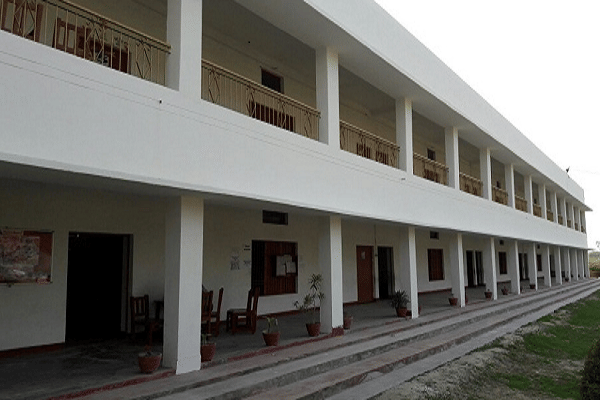 C.B Singh Law College Ambedkar Nagar Campus photo 4